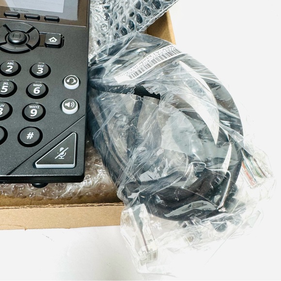 Polycom VVX 250 Business IP Desk Phone with Color Display - Four Lines - Picture 5 of 13